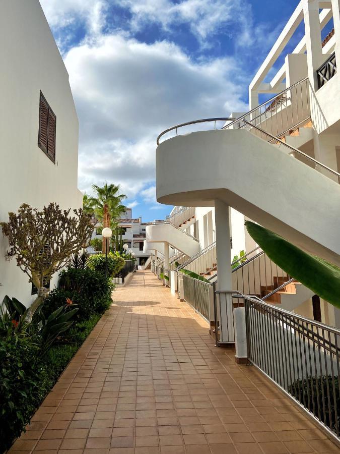 Victoria Court Modern 1 Bed Apartment Los Cristianos  Exterior photo