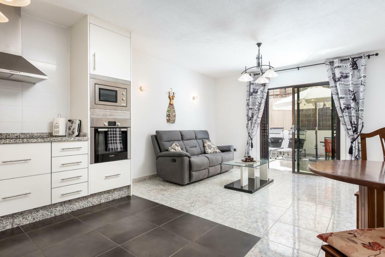 Victoria Court Modern 1 Bed Apartment Los Cristianos  Exterior photo