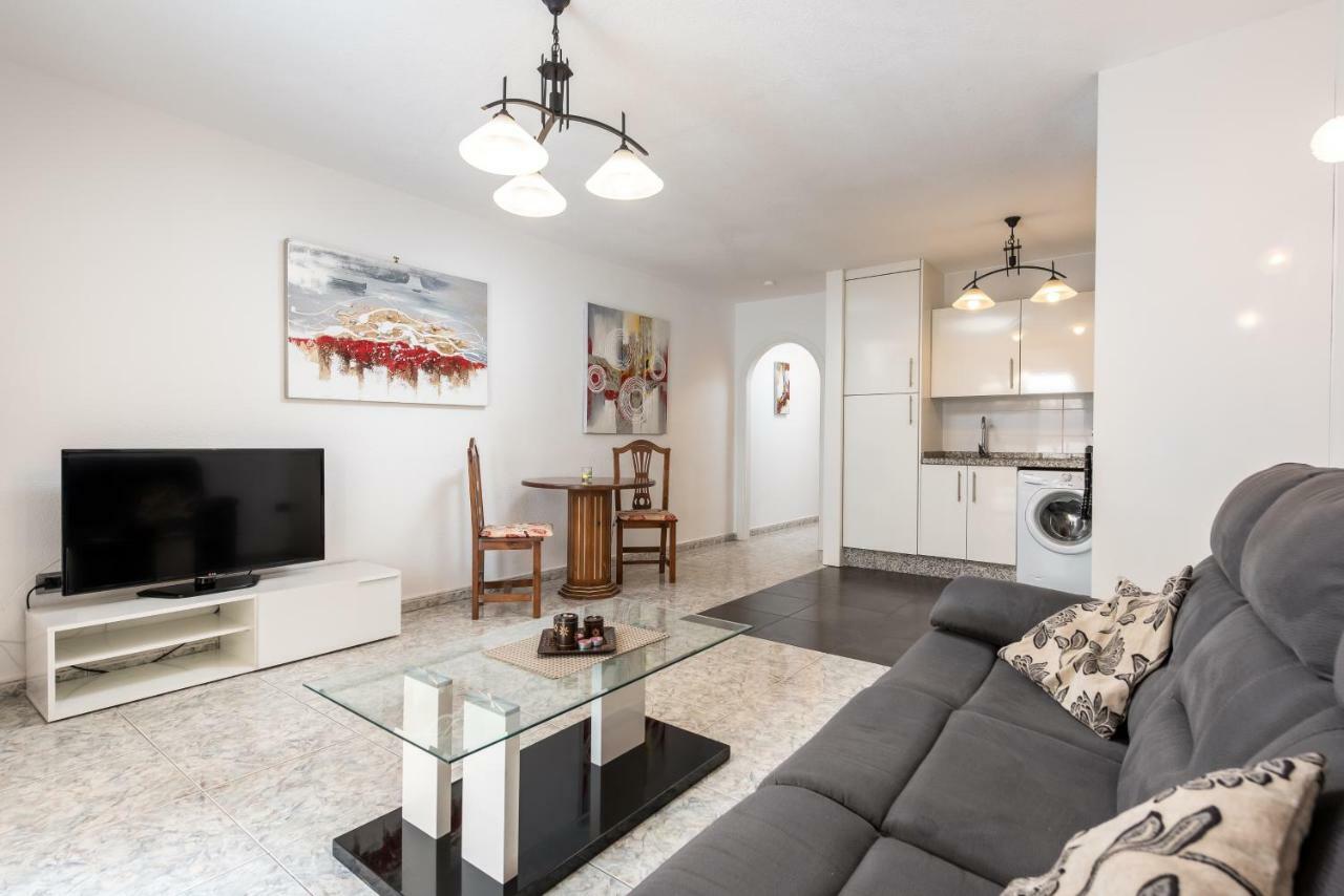 Victoria Court Modern 1 Bed Apartment Los Cristianos  Exterior photo